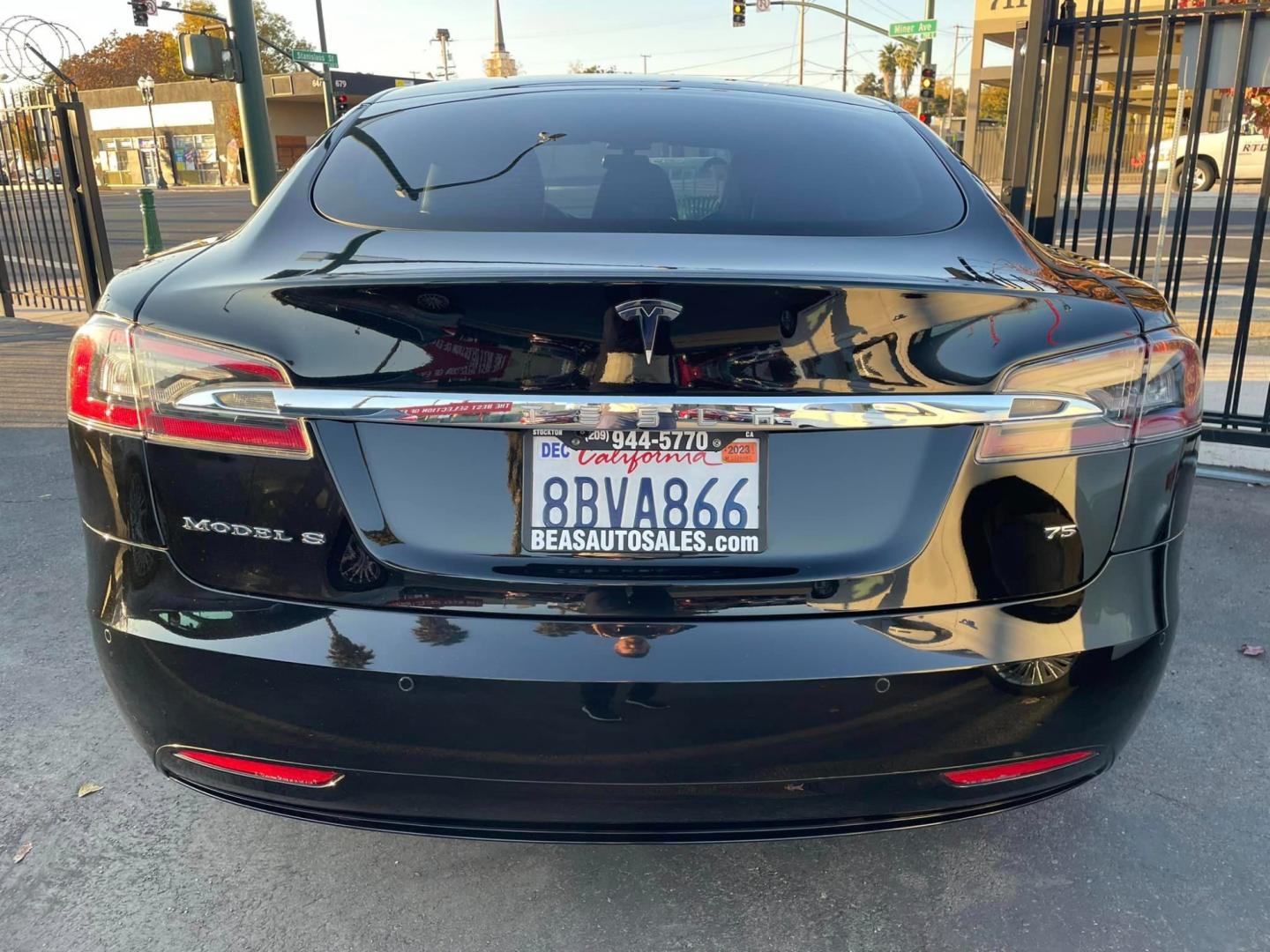 2017 BLACK /BLACK Tesla Model S (5YJSA1E19HF) , located at 744 E Miner Ave, Stockton, CA, 95202, (209) 944-5770, 37.956863, -121.282082 - Photo#12